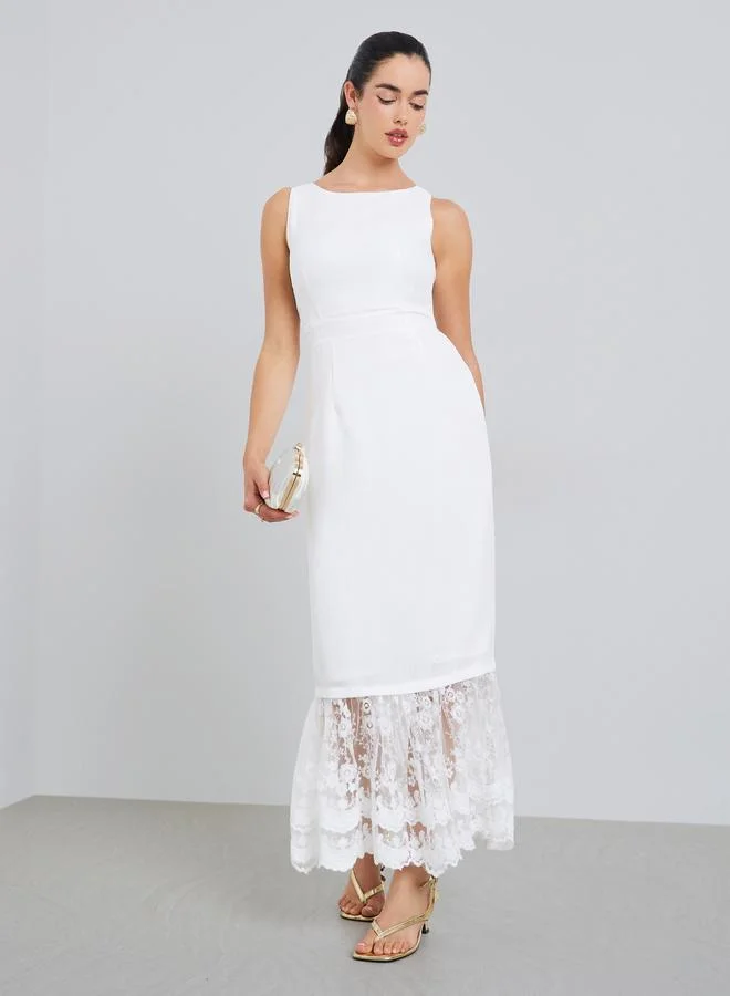 ستايلي فستان طويل بنمط حورية البحر ودانتيل